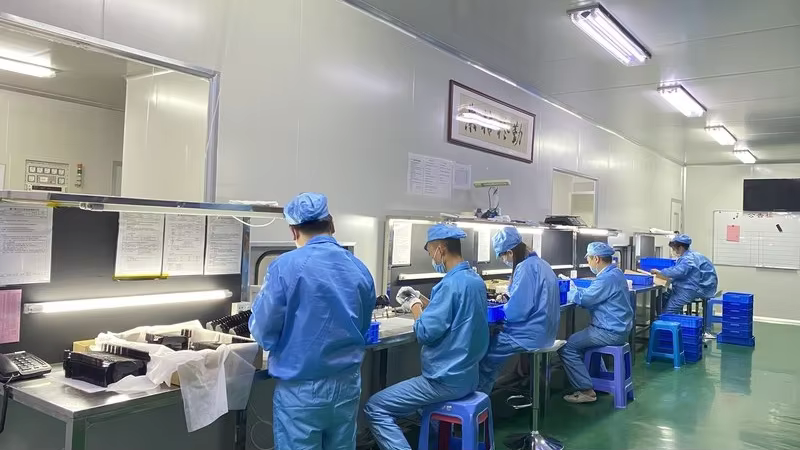 safety glasses lens fitting wide lens alignment frame assembly process